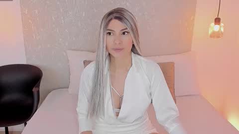 Carolain online show from 16, 11, 2025