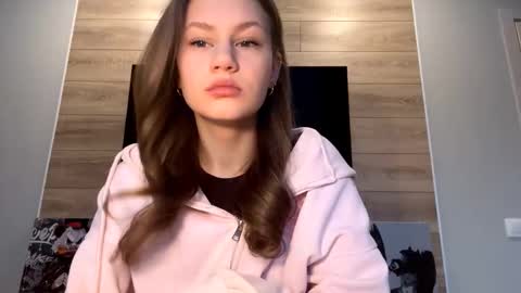 Lisa online show from 6, 2, 2026