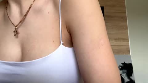 Lisa online show from 8, 4, 2026