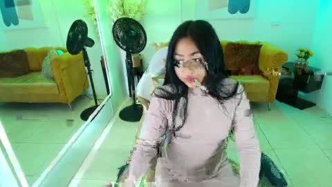 CAROLINA.  online show from 6, 4, 2026