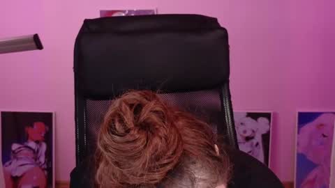 Snapshot of carolina_winter chatting on 13, 12, 2024 Mira online show from 13, 12, 2024