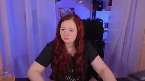 Snapshot of carolina_winter chatting on 9, 9, 2025 Mira online show from 9, 9, 2025