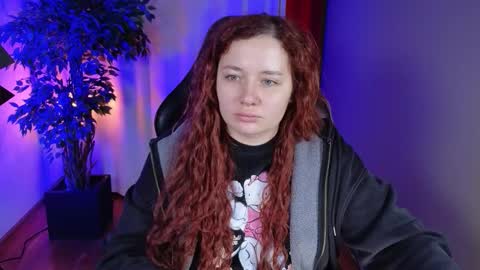 Snapshot of carolina_winter chatting on 11, 10, 2025 Mira online show from 11, 10, 2025