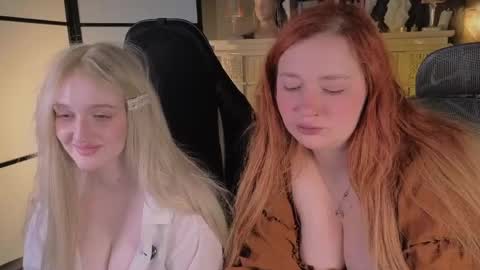 Snapshot of carolina_winter chatting on 7, 6, 2026 Mira online show from 7, 6, 2026