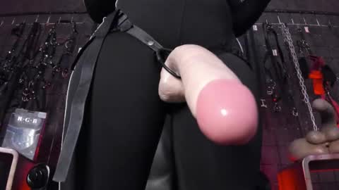 Snapshot of carolinaarias_ chatting on 21, 12, 2025 carolina online show from 21, 12, 2025