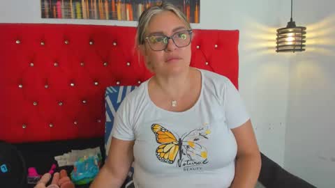 Carolina online show from 6, 10, 2025