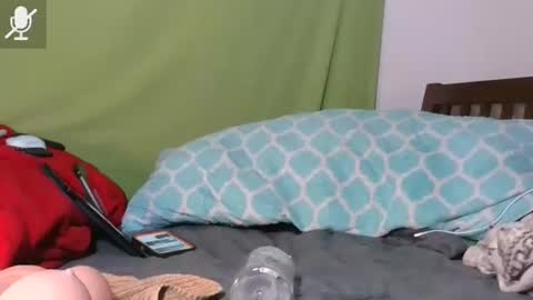 carolinayungin96 online show from 11, 11, 2025