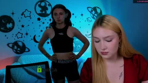 Caroline online show from 30, 6, 2026
