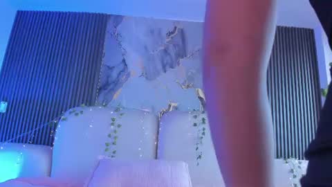 Snapshot of carolinefyre chatting on 6, 7, 2026 Caroline online show from 6, 7, 2026