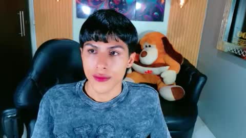 carolinejesh online show from 11, 1, 2026