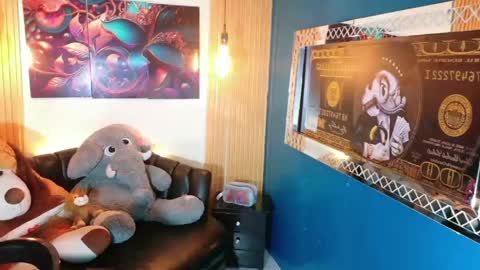 carolinejesh online show from 27, 5, 2026
