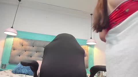 Snapshot of carolinne_89 chatting on 10, 12, 2024 caro online show from 10, 12, 2024
