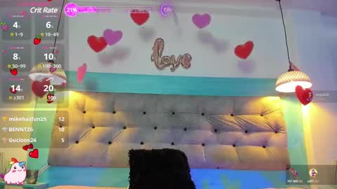 Snapshot of carolinne_89 chatting on 17, 2, 2025 caro online show from 17, 2, 2025