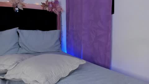 Snapshot of carorosse chatting on 4, 1, 2025 Caro online show from 4, 1, 2025