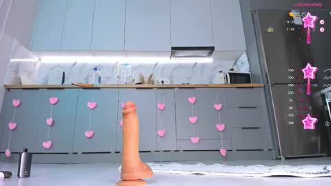 Snapshot of carpe_diemmm chatting on 10, 2, 2025 Yummi online show from 10, 2, 2025