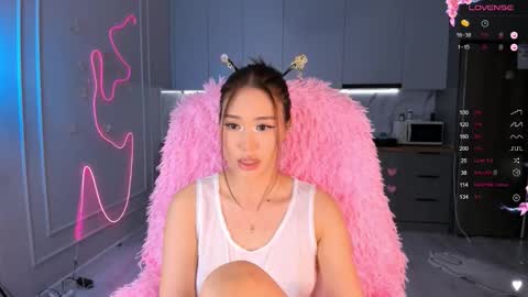 Snapshot of carpe_diemmm chatting on 10, 9, 2025 Yummi online show from 10, 9, 2025