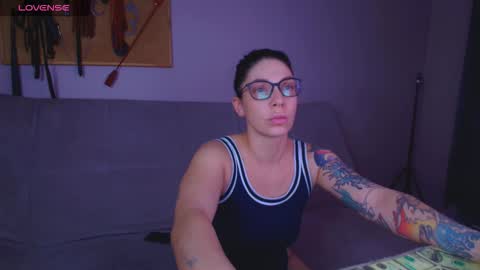 Carrie online show from 11, 1, 2026