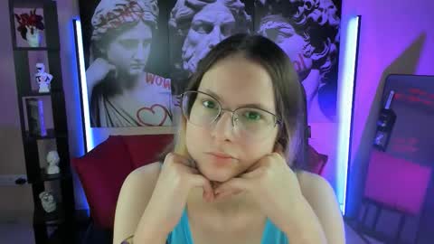 Snapshot of carrie_roses chatting on 23, 9, 2025 carrie_roses online show from 23, 9, 2025