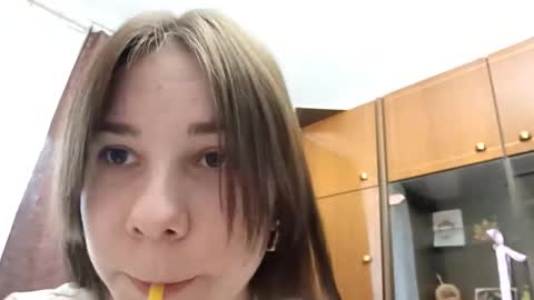 Milka like a chocolate online show from 20, 10, 2025