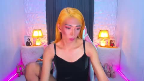 casandrawilson online show from 13, 2, 2025