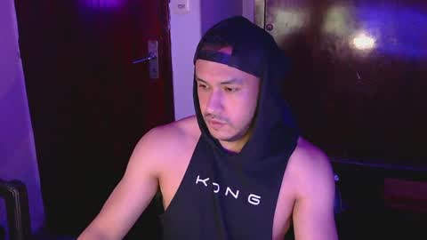 Snapshot of casas_oom chatting on 8, 12, 2024      online show from 8, 12, 2024
