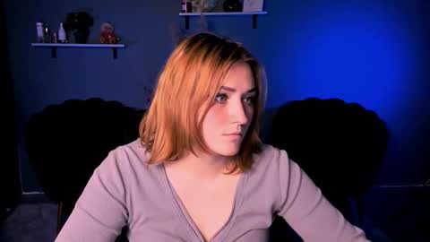 casey_meow_ online show from 20, 10, 2025