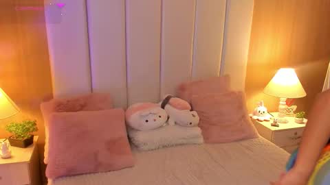 Casey Pierce  New Account online show from 28, 11, 2025