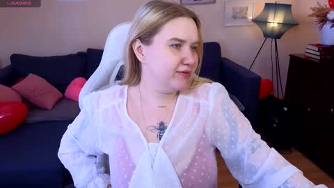 Casey Robbins online show from 22, 2, 2025