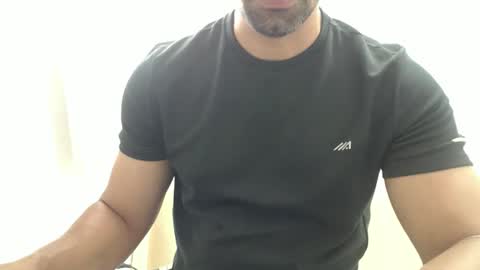 cashmastermuscle77 online show from 15, 1, 2026