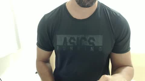 cashmastermuscle77 online show from 12, 3, 2026