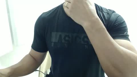 cashmastermuscle77 online show from 1, 6, 2026