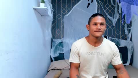 Casike online show from 2, 11, 2025