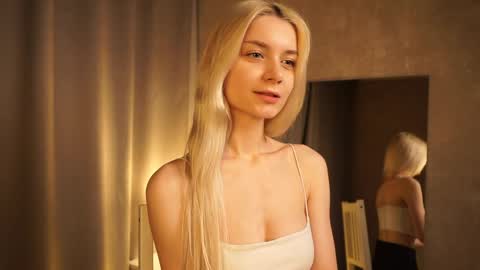 Snapshot of cassie130505 chatting on 25, 2, 2025 Cassie online show from 25, 2, 2025