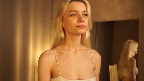 Snapshot of cassie130505 chatting on 8, 3, 2025 Cassie online show from 8, 3, 2025