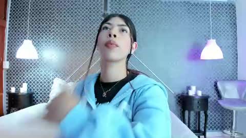cassie_bloom online show from 15, 6, 2026