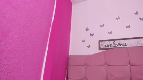 Cassie Jones online show from 22, 12, 2024