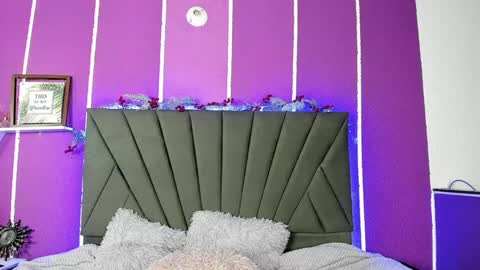 Cassie Jones online show from 21, 1, 2025