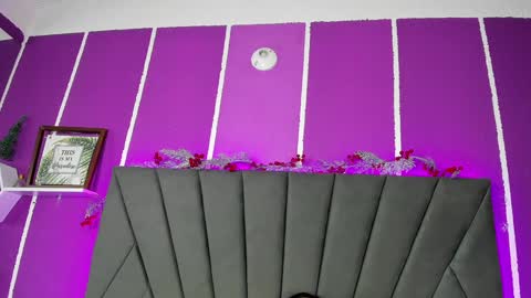 Cassie Jones online show from 2, 2, 2025