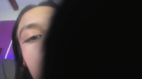 Cassie Jones online show from 8, 2, 2025