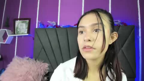 Cassie Jones online show from 3, 3, 2025