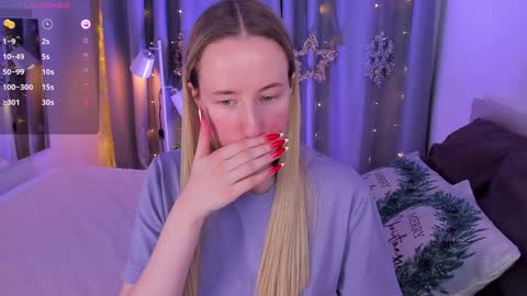 Snapshot of cassie_kelman chatting on 27, 12, 2024 Cassie online show from 27, 12, 2024