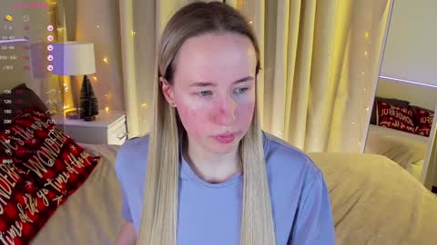 Snapshot of cassie_kelman chatting on 12, 1, 2025 Cassie online show from 12, 1, 2025