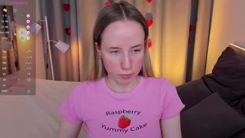 Snapshot of cassie_kelman chatting on 14, 2, 2025 Cassie online show from 14, 2, 2025