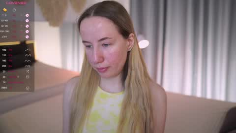 Snapshot of cassie_kelman chatting on 3, 3, 2025 Cassie online show from 3, 3, 2025