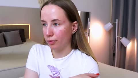 Snapshot of cassie_kelman chatting on 3, 10, 2025 Cassie online show from 3, 10, 2025