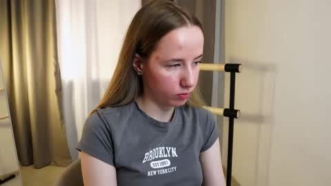 Snapshot of cassie_kelman chatting on 14, 10, 2025 Cassie online show from 14, 10, 2025