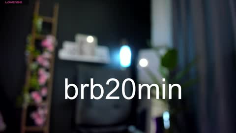 Snapshot of cassiecool chatting on 21, 12, 2024 assie online show from 21, 12, 2024