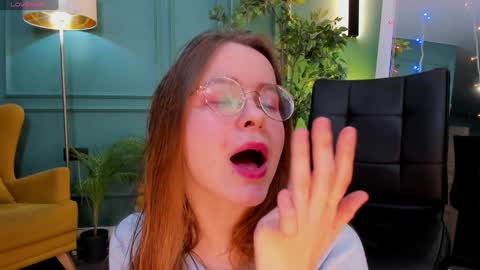 Snapshot of cassiecool chatting on 30, 12, 2024 assie online show from 30, 12, 2024