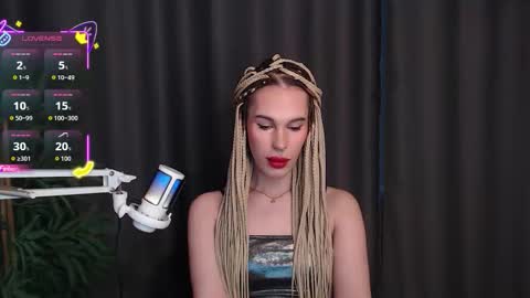 Cassie online show from 19, 12, 2025