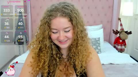 Snapshot of cassieride chatting on 7, 12, 2024 Curly online show from 7, 12, 2024